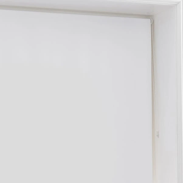 Dunelm Luna White Blackout Roller Blind - Image 3