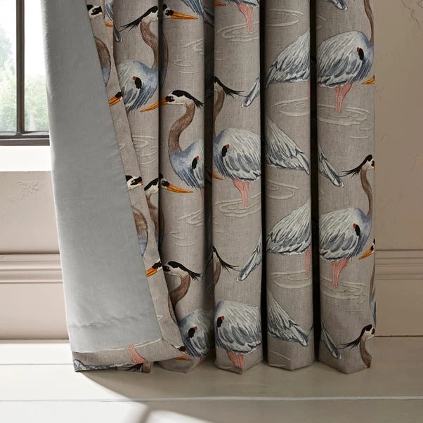 Natural History Museum Heron Natural Eyelet Curtains - Image 5