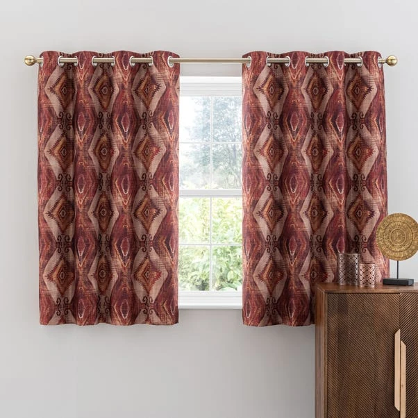 Dunelm Santa Rosa Red Eyelet Curtains - Image 5